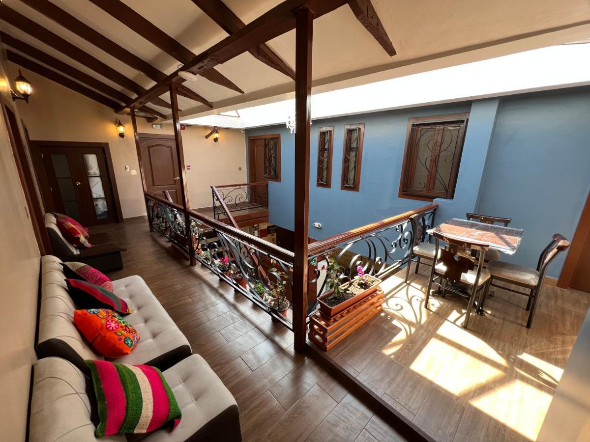 Andina Hotel *