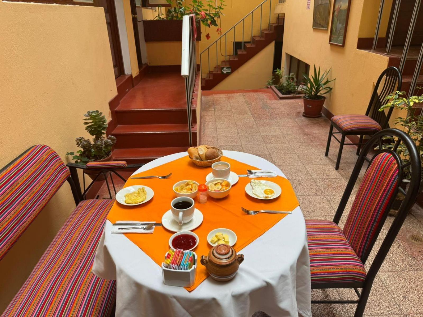 Huayna House Cuzco