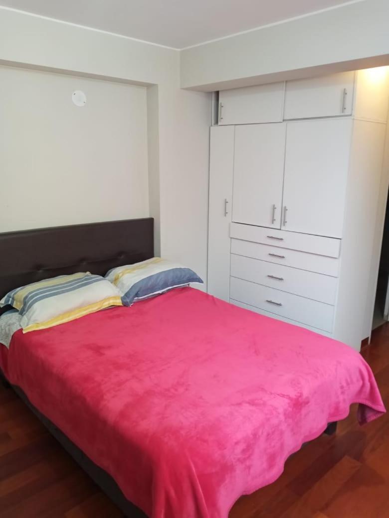 Departamento Amoblado En La Urbanizacion Magisterio Apartment