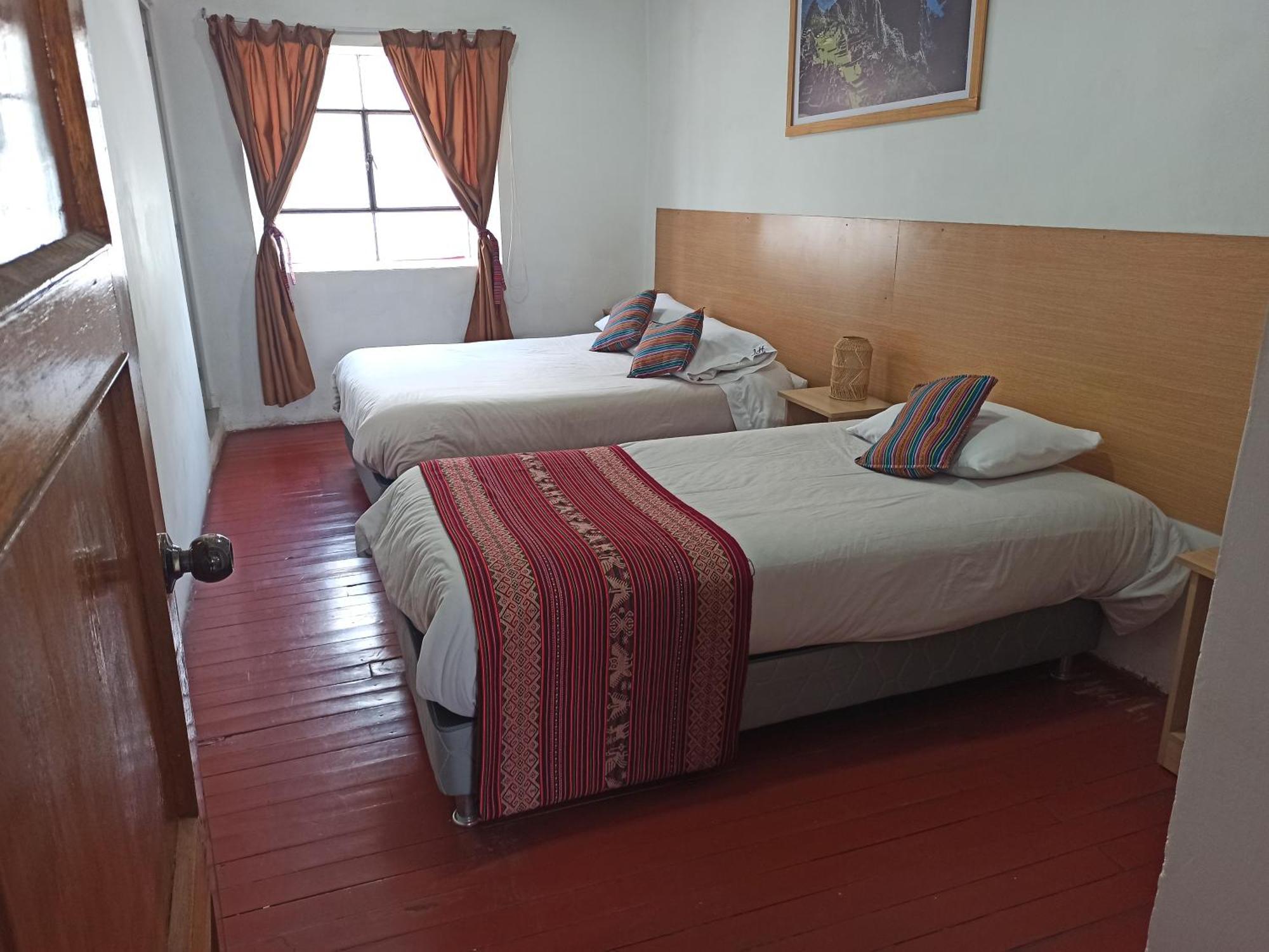 Casona Tordo - A 3 Cdras De La Plaza - Con Bano Privado Apartment Cusco