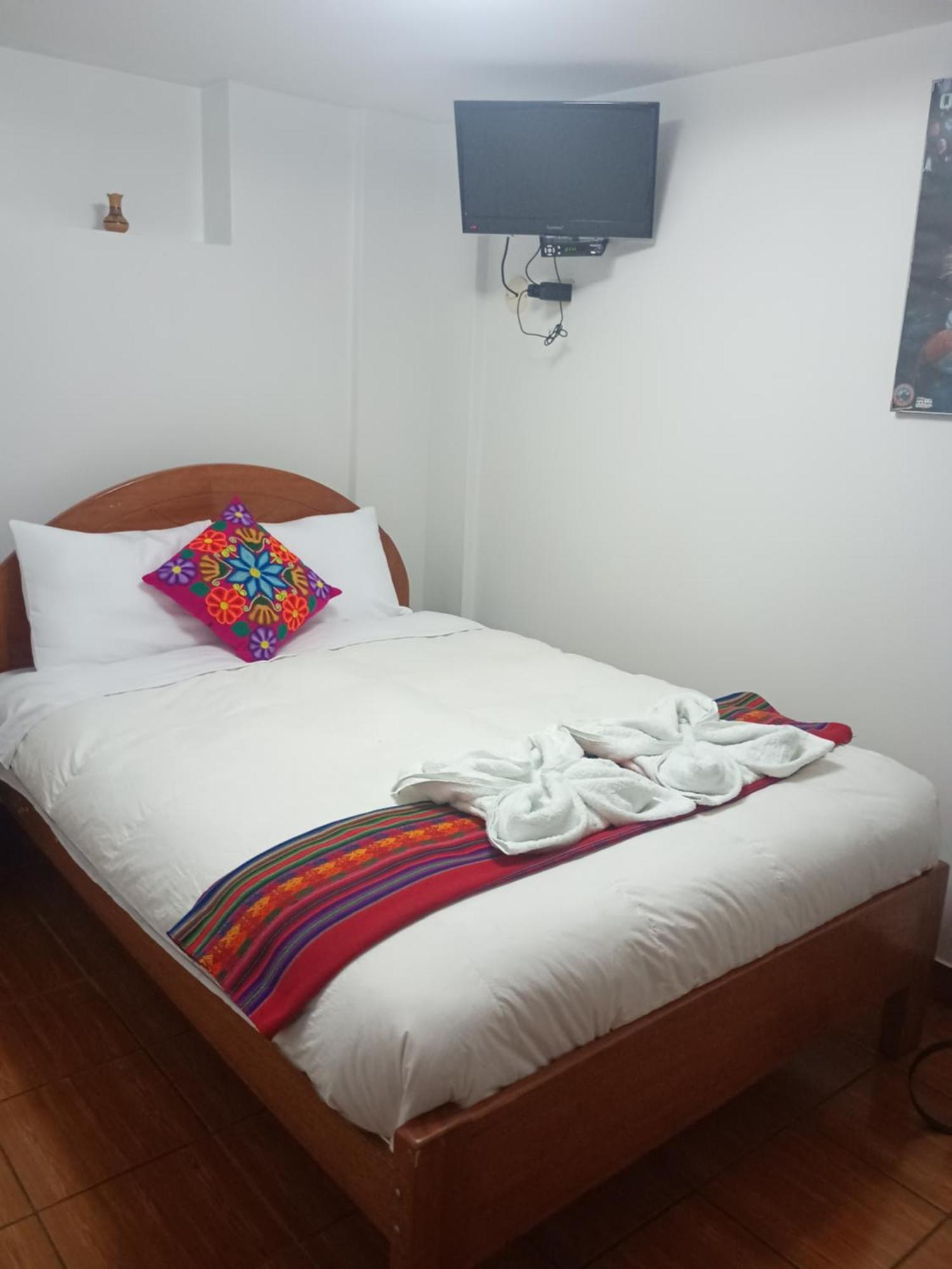 Tika Ayna Cerca A La Plaza De Armas Hotel *