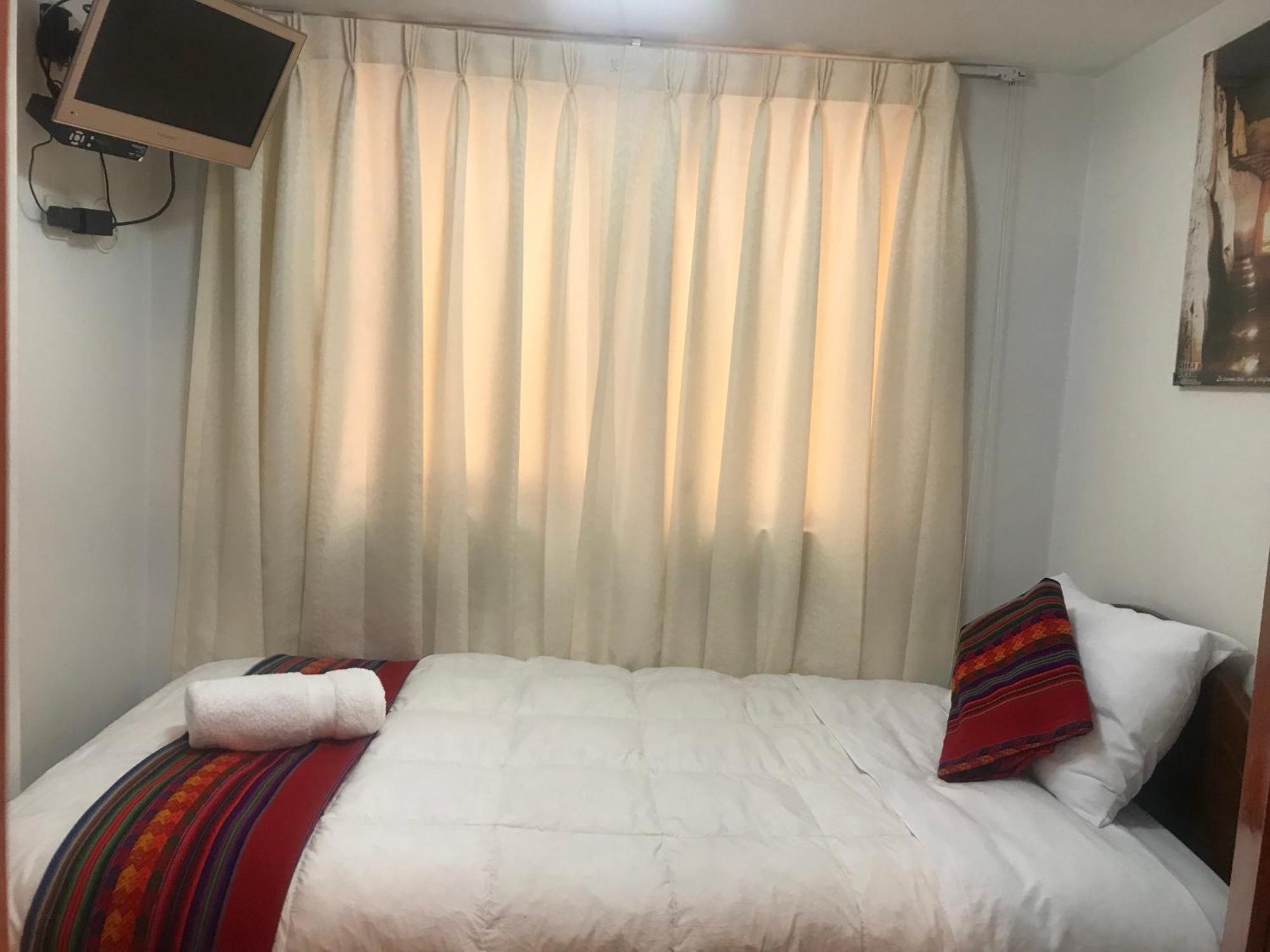 Tika Ayna Cerca A La Plaza De Armas Hotel