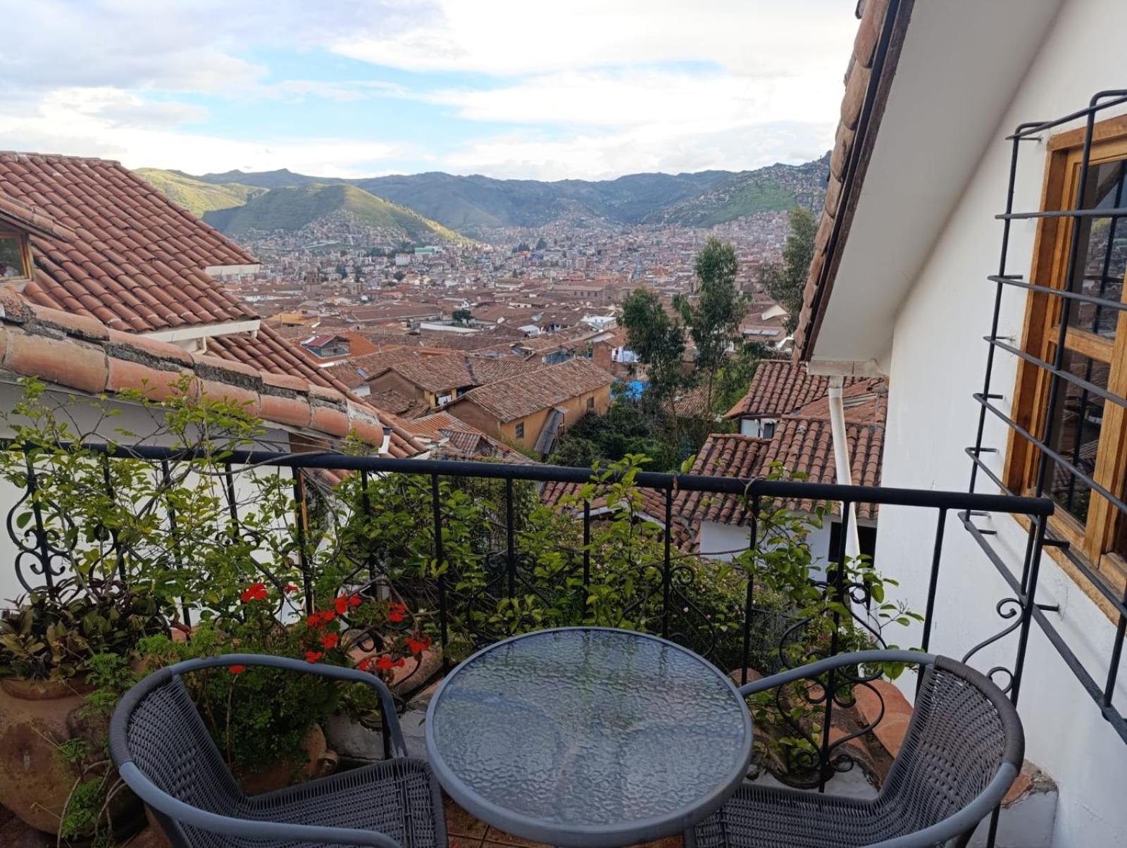 Eco-Hotel Pension Alemana 3*