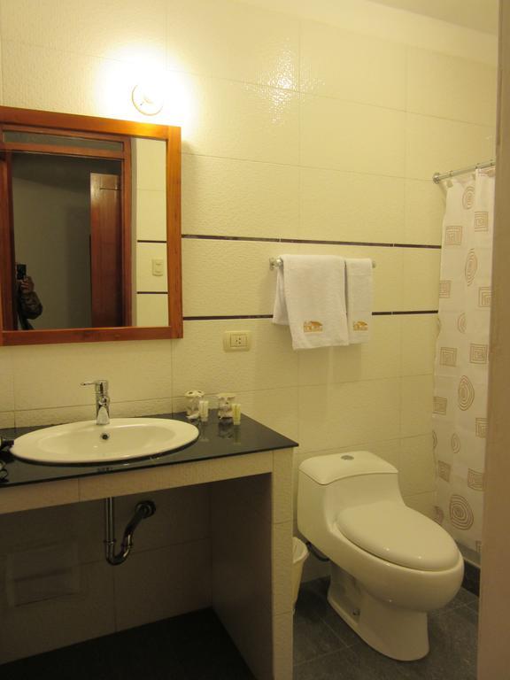 House Hotel