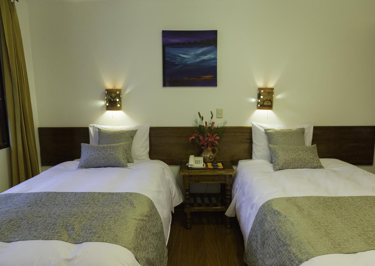 Rumi Punku Hotel 3*