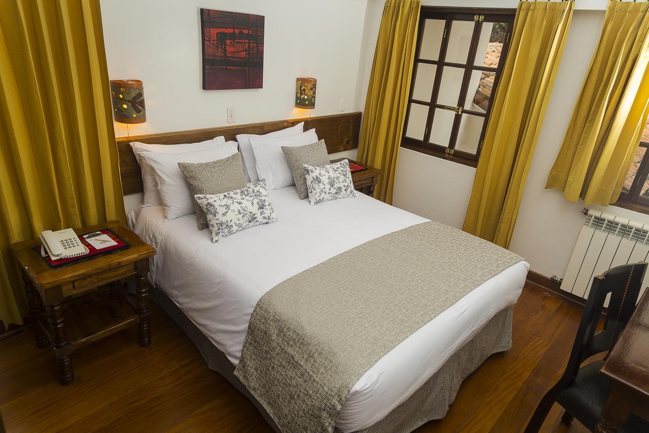 Rumi Punku Hotel 3*