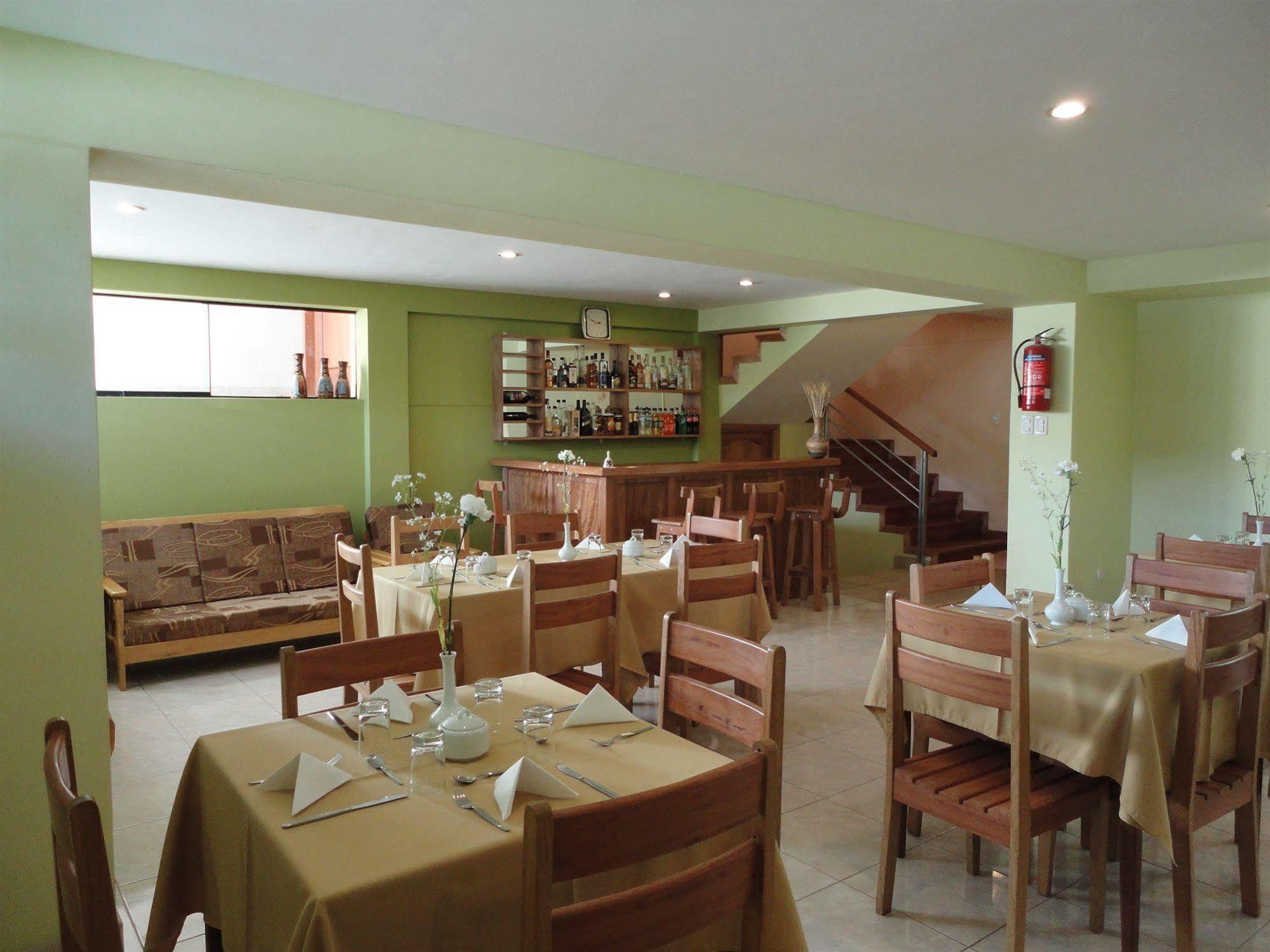 Florida Del Inca Boutique
