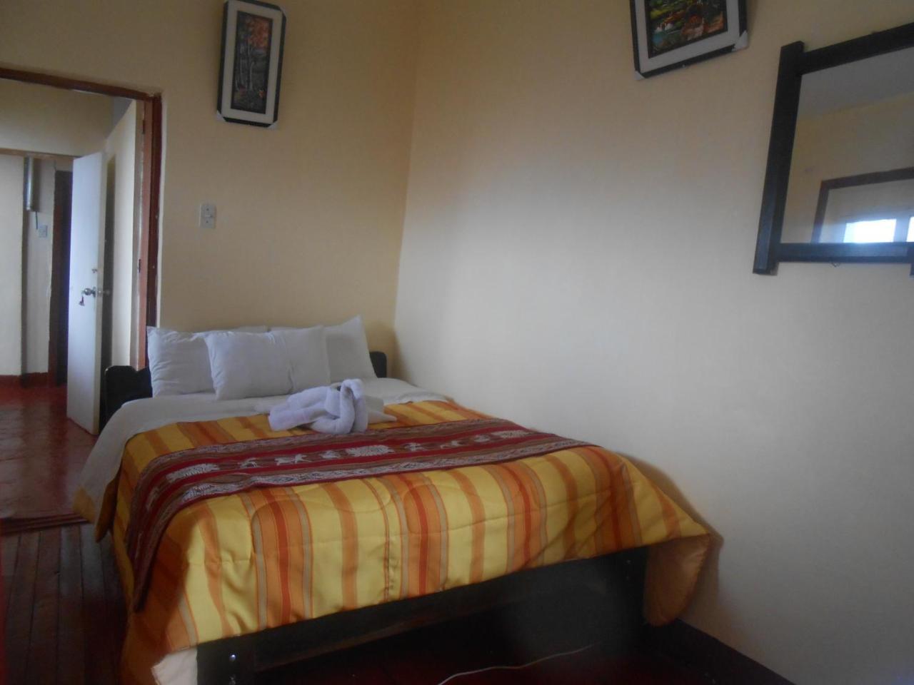Deyvi's House De Plaza Hostal Cuzco