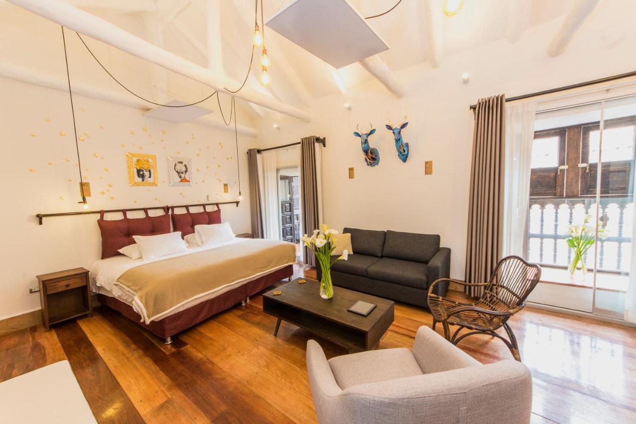 Hotel X.o Art House 3*