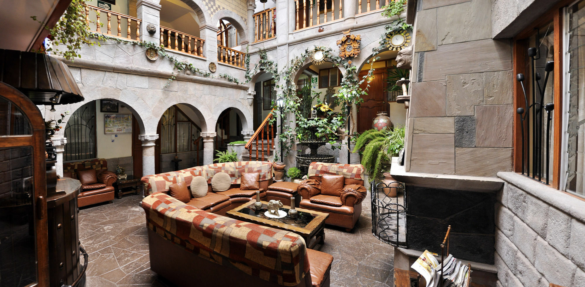 Hotel Ayenda Casa Escondida San Cristóbal Premium 2*