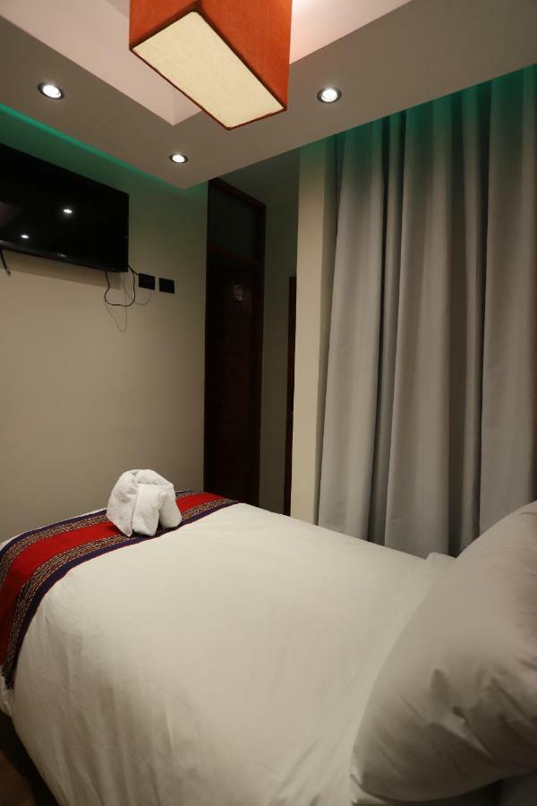 Capac Ii Hotel 2*