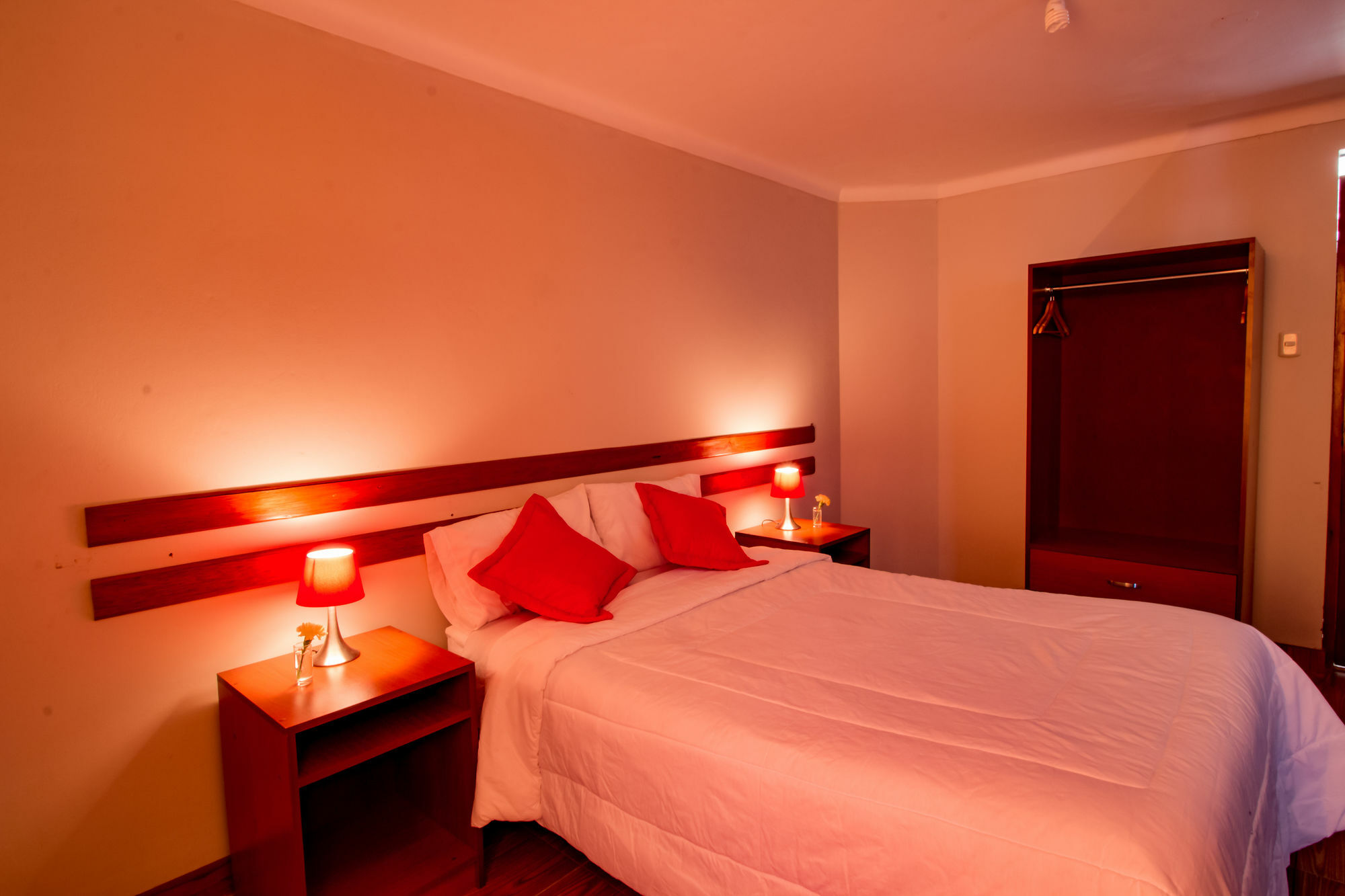 Hotel House 2*