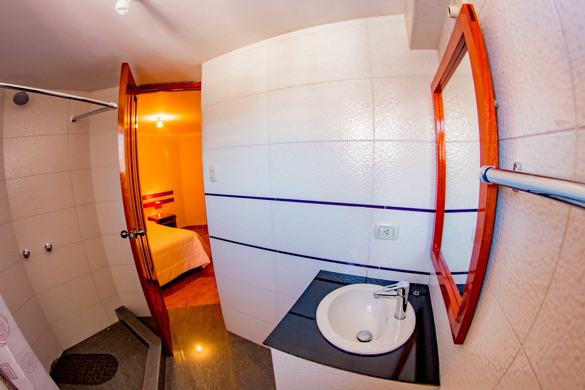 House Hotel