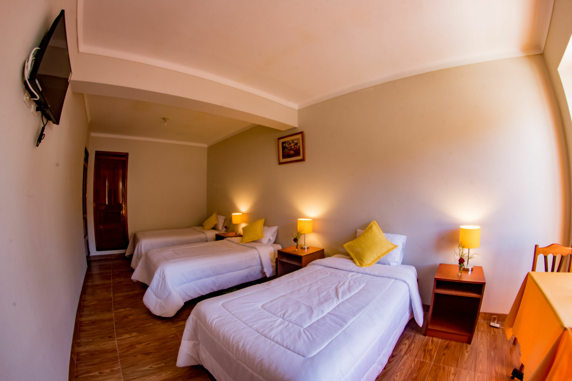 House Hotel 2*