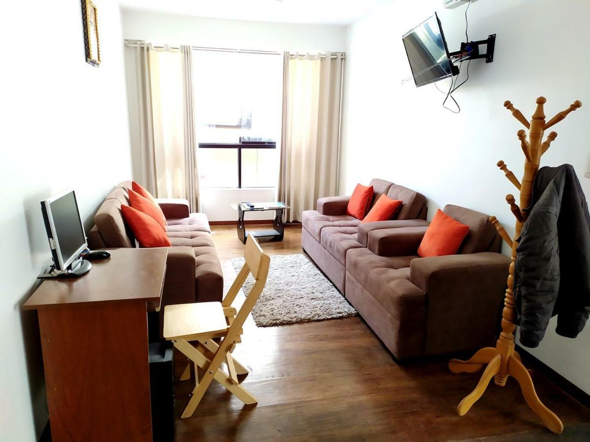 Real House Hostel