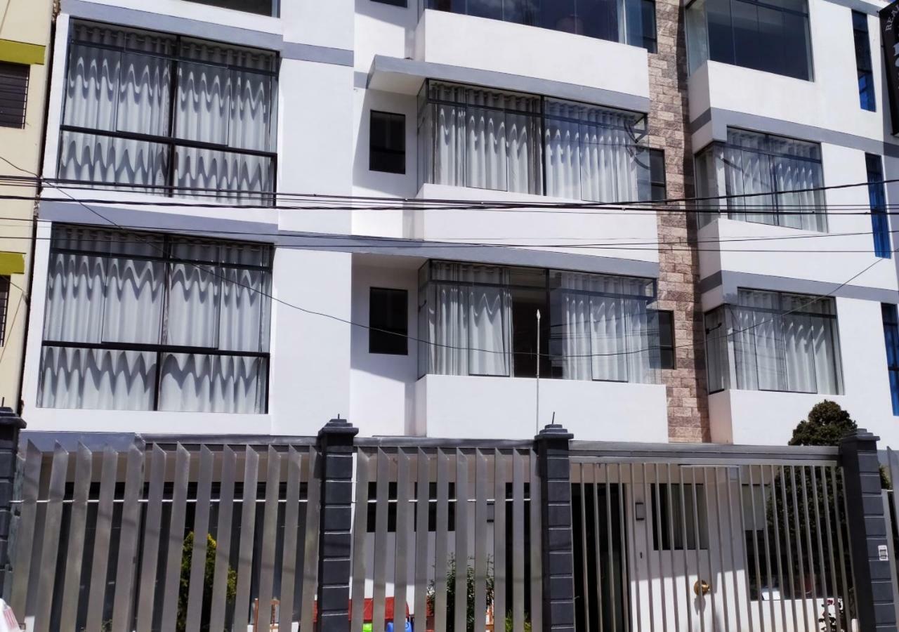 Real House Hostel