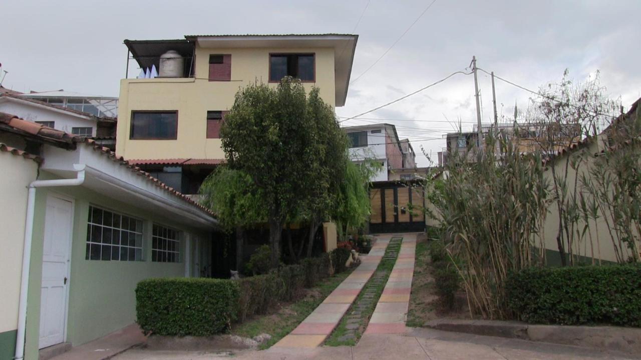 Casa Ananta Family House Acomodação com café da manhã  Cusco