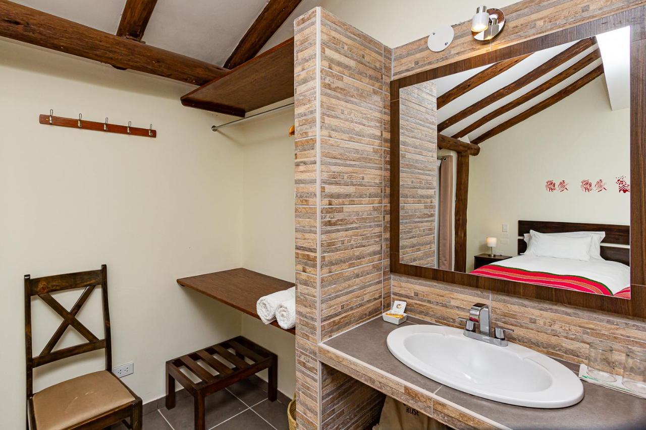 Pensión Luna House