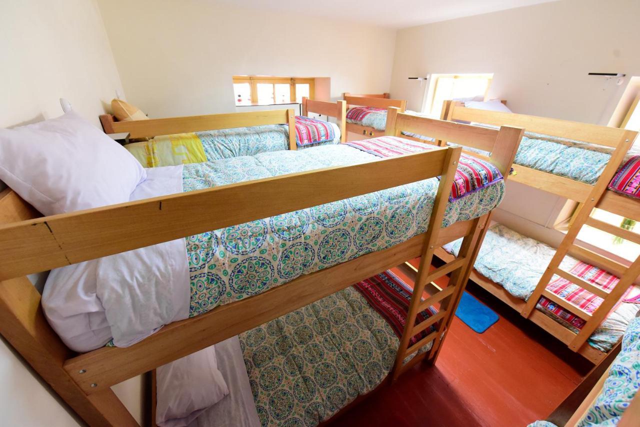 La Chola Hostel *
